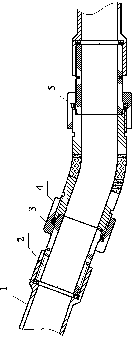 Device for conveying liquid by coupling hard steel pipes with visco-elastic pipes