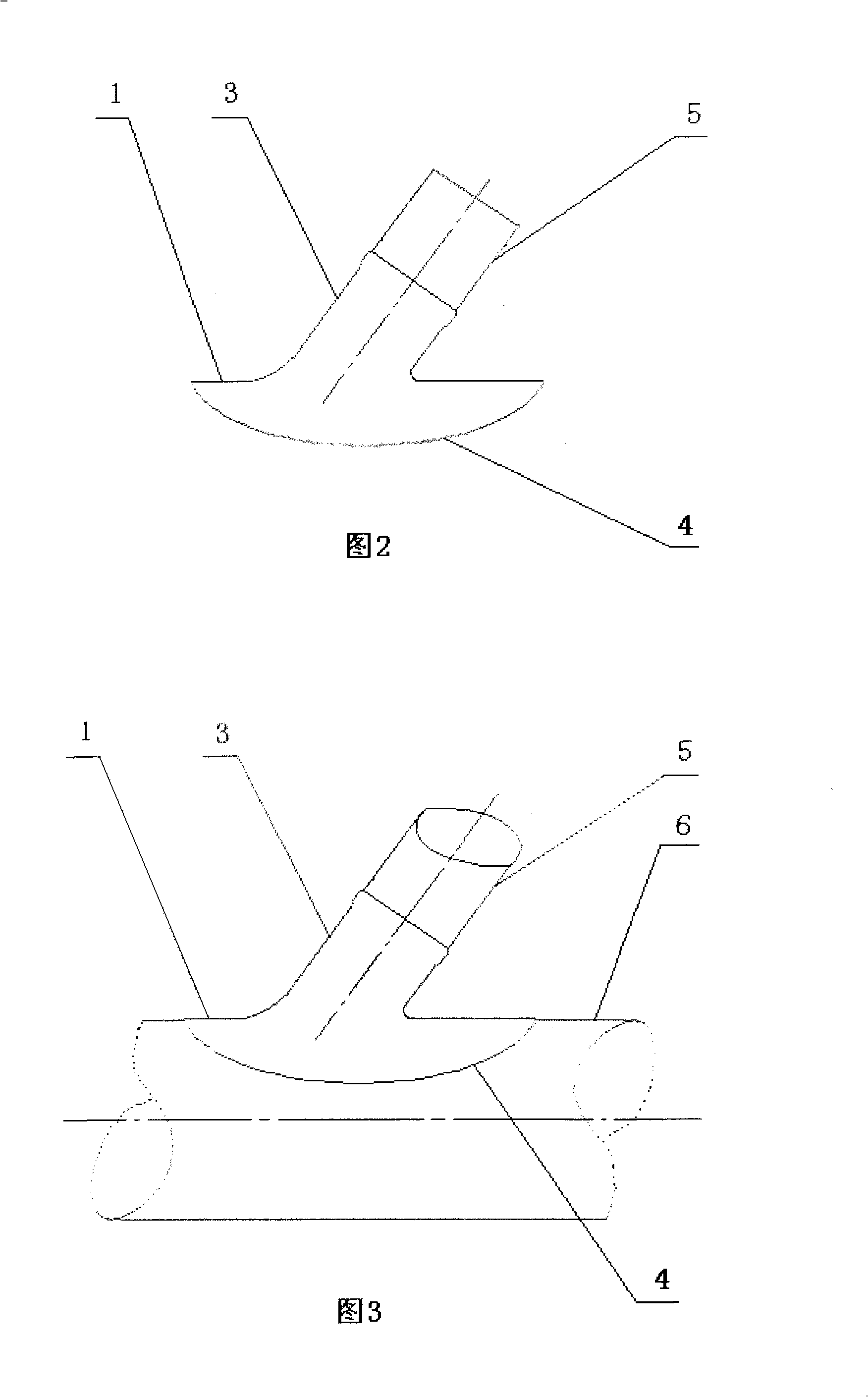 Technique for molding inclined connector saddle between main pipe and branch pipe as well as welding method