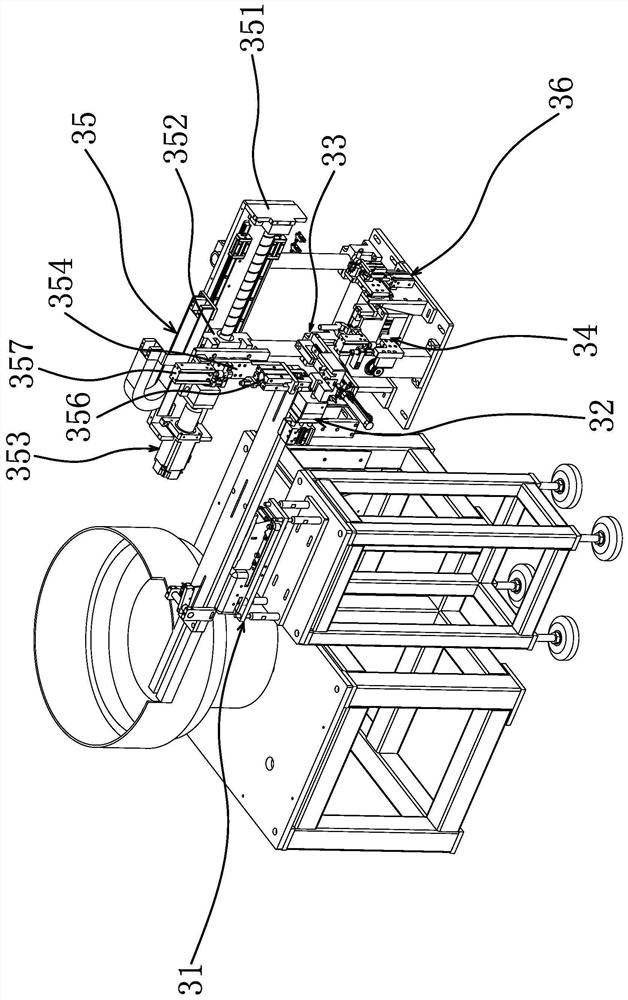 An upper short tube mechanism of a waste liquid bag production line