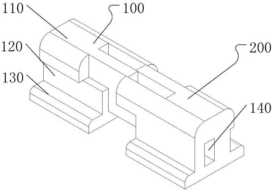 Steel rail connecting component and rail assembly