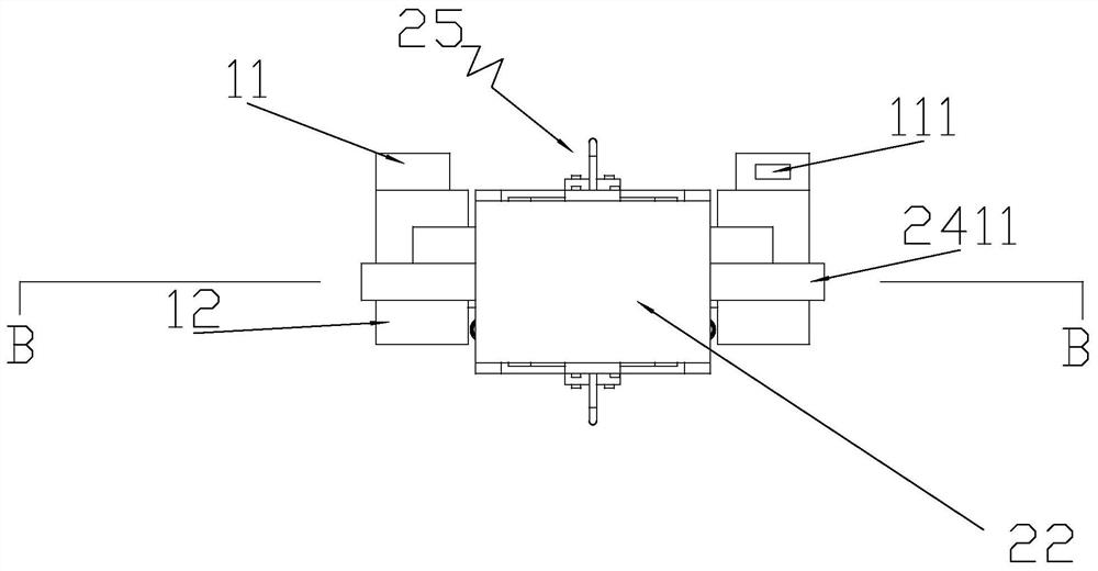 Anti-collision protection device and control method for automobile reversing