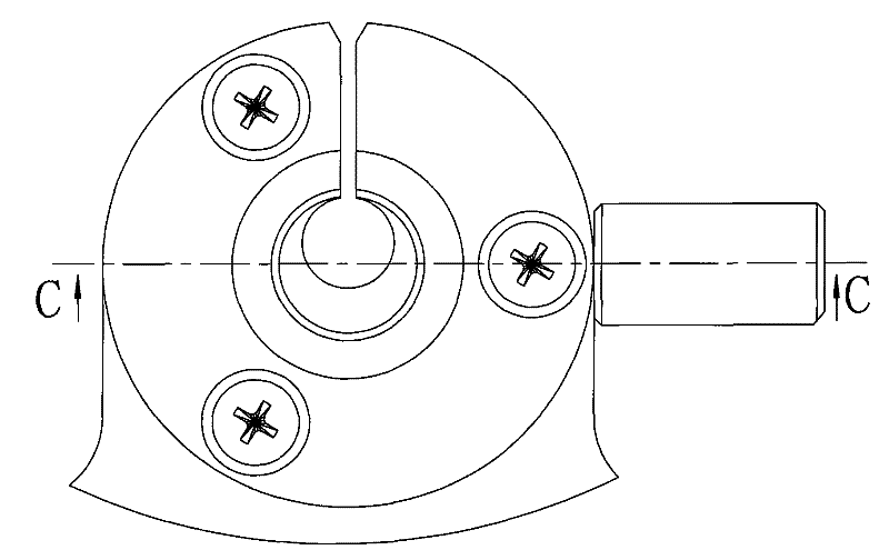 Nozzle device of linear cutting machine