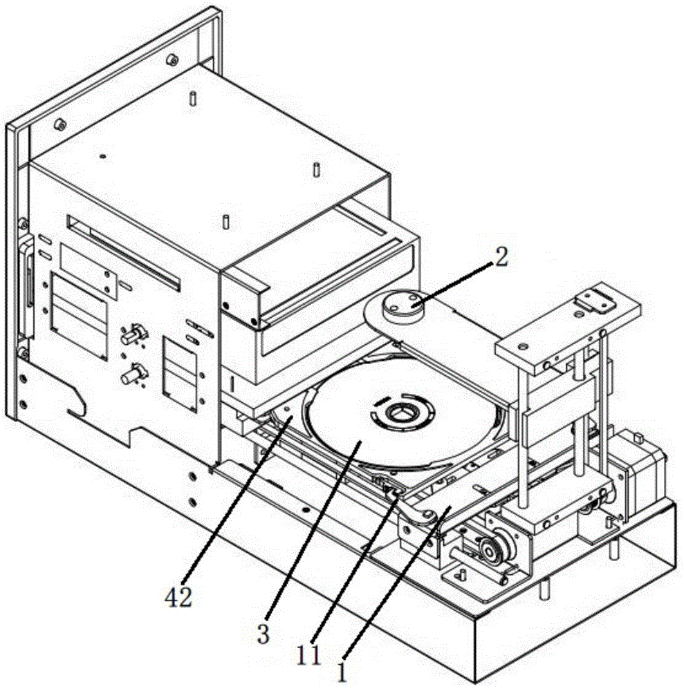 An automatic reading and writing device for double-sided optical discs