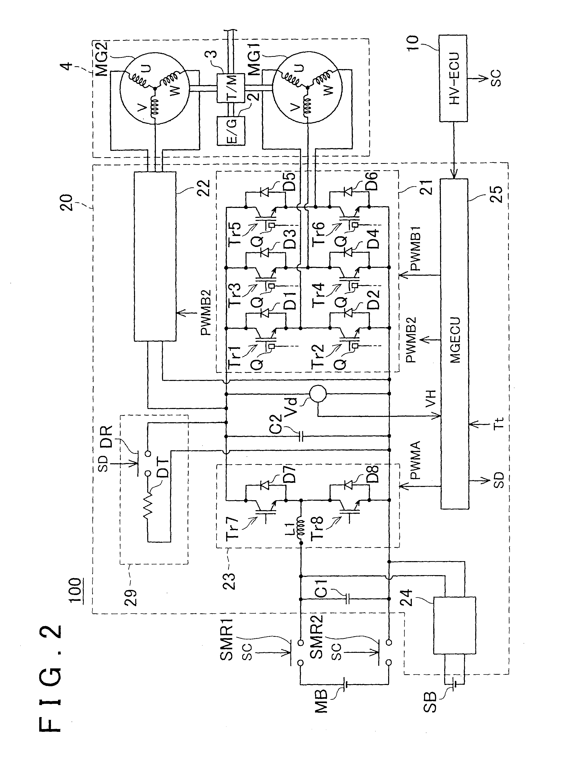 Motor vehicle having traction motor