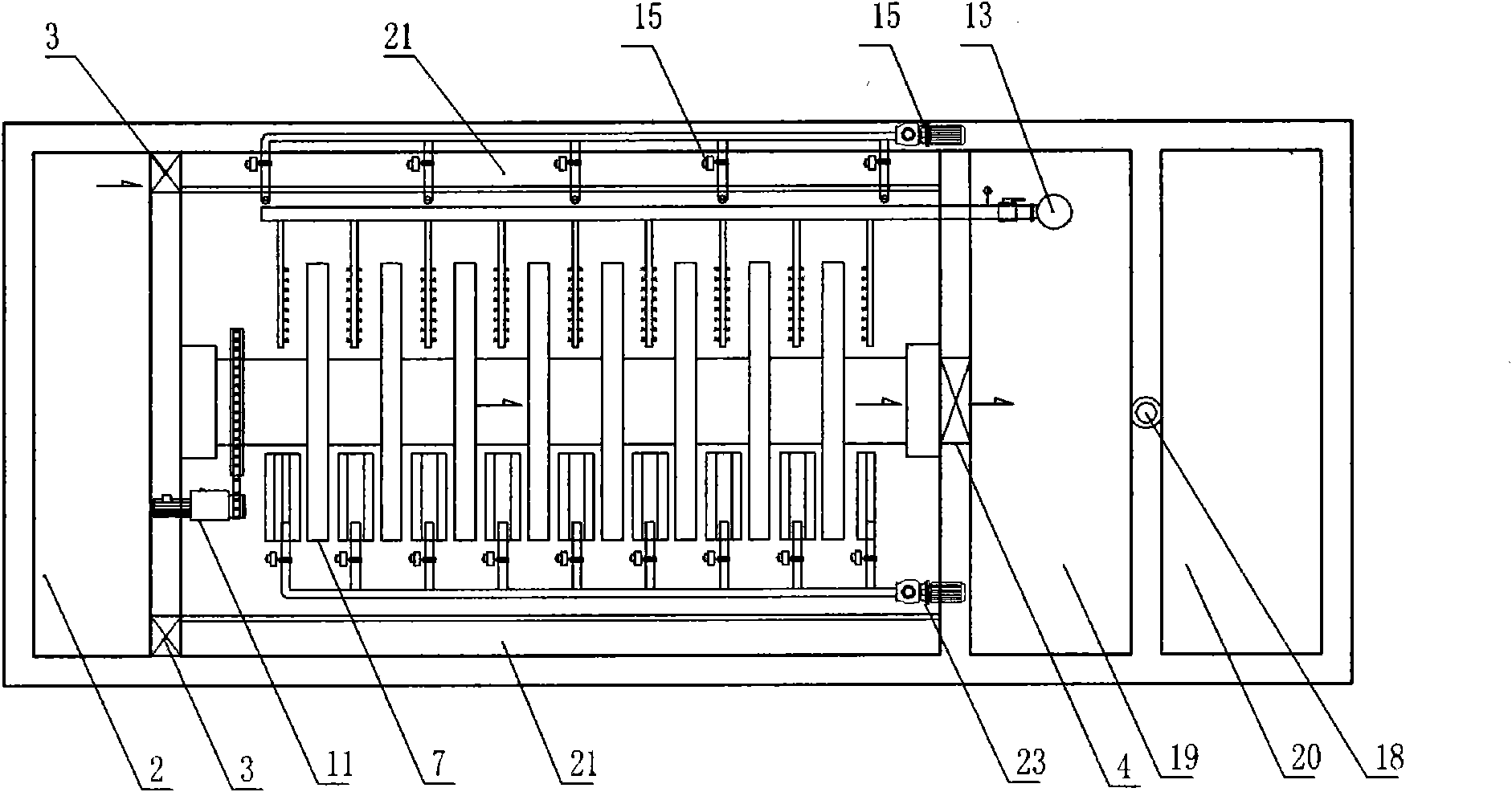 Rotary filtering pond for sewage treatment