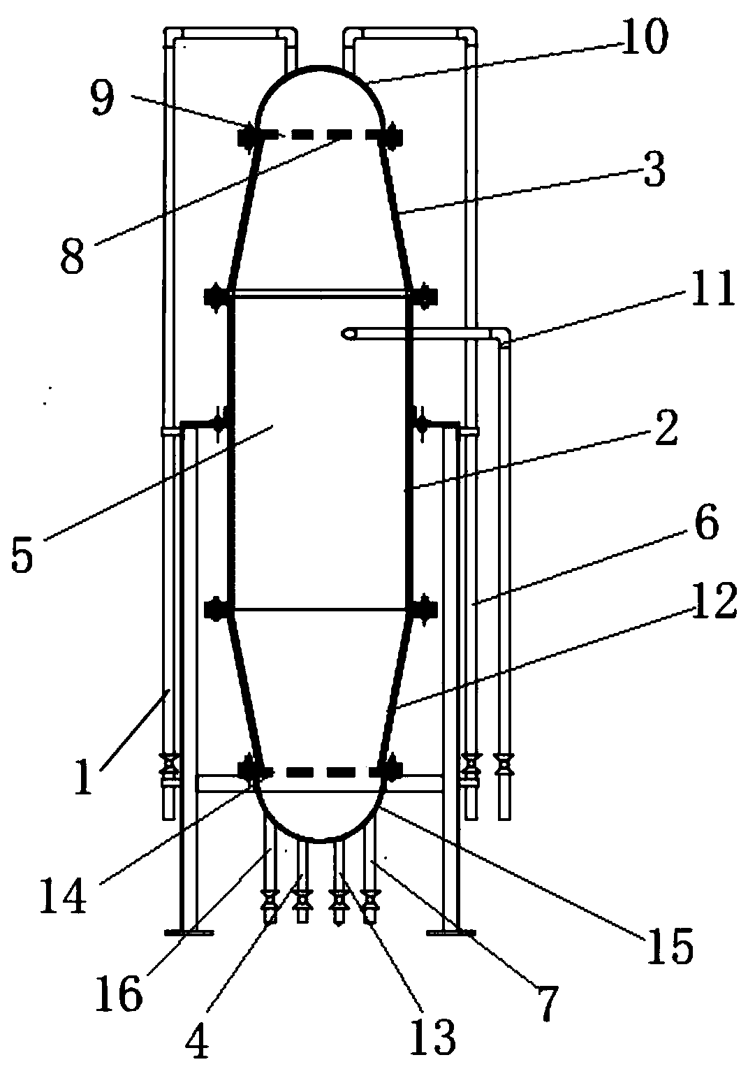Self-cleaning filtering device