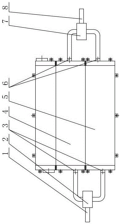 Radiator device capable of reducing oil leakage rate