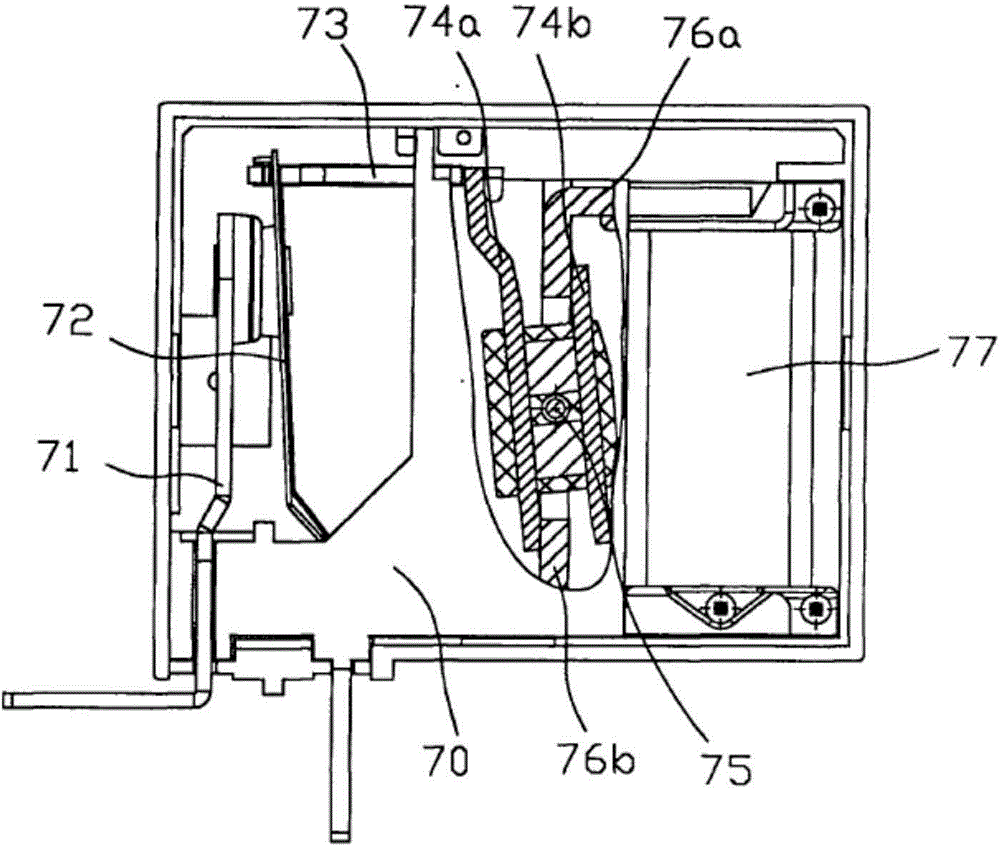 Debugging-free magnetic latching relay