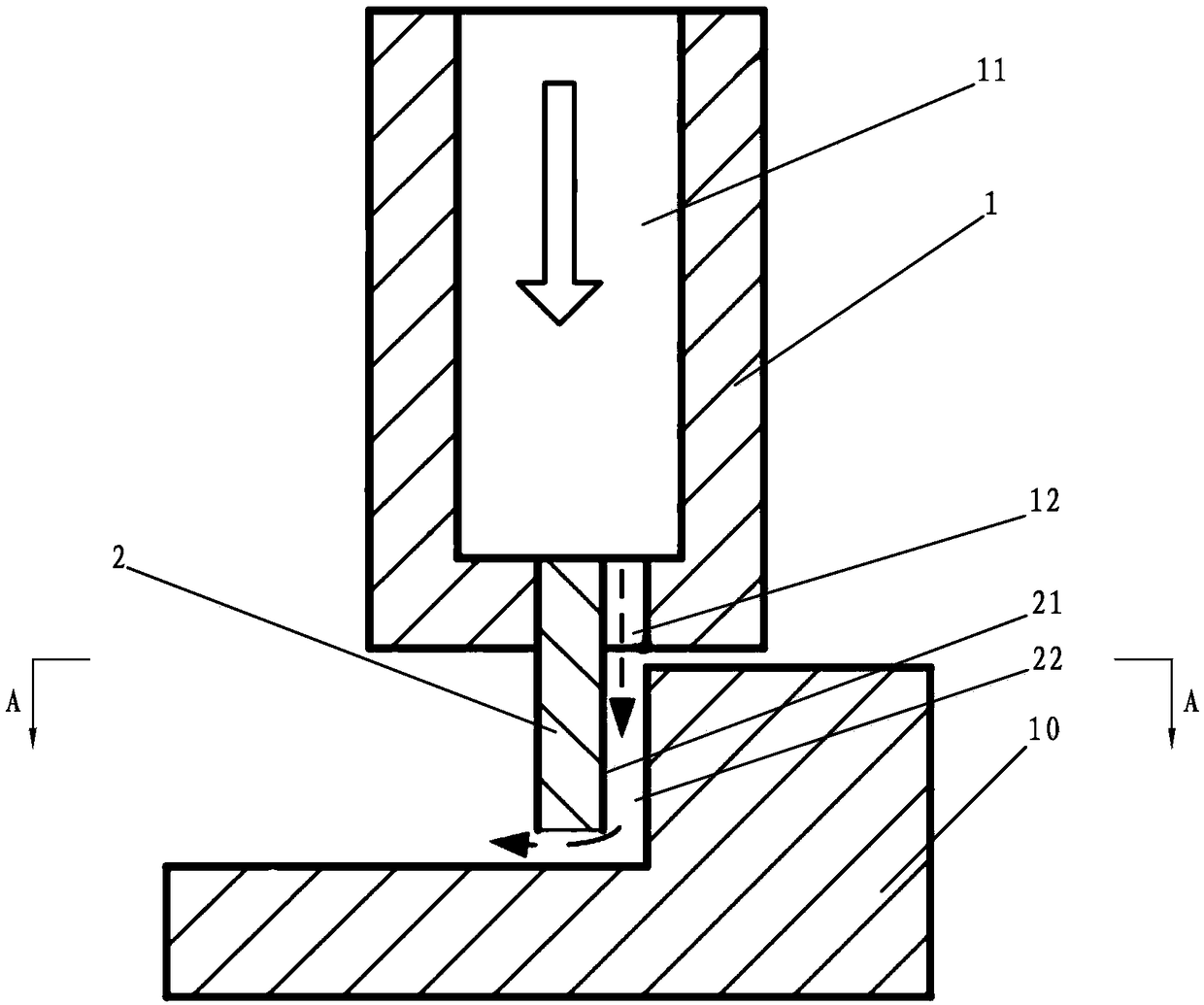 Novel electrolytic milling method and device for machined gap through electrolyte wall-attaching direct spraying