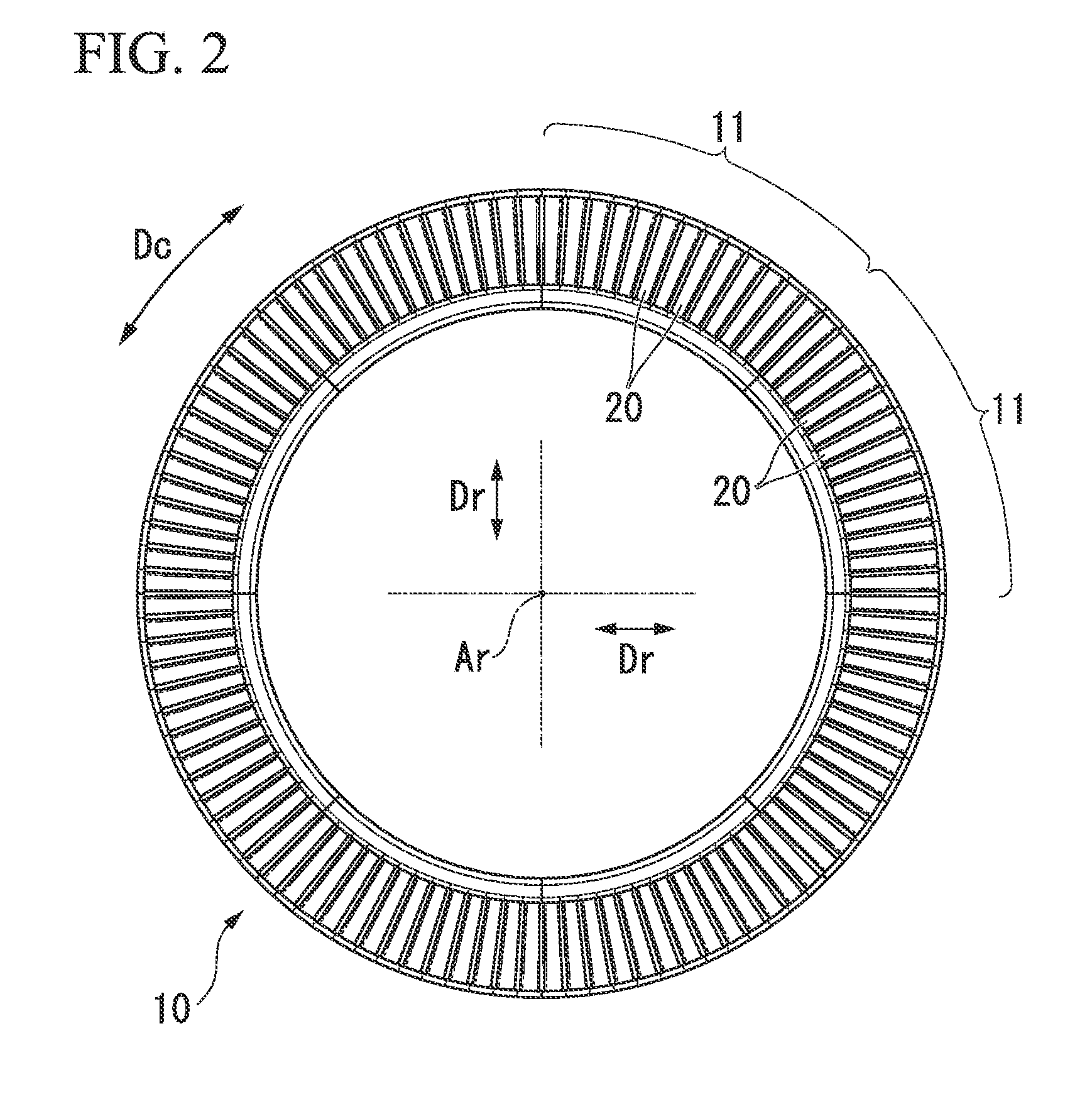 Vane segment and axial-flow fluid machine including the same