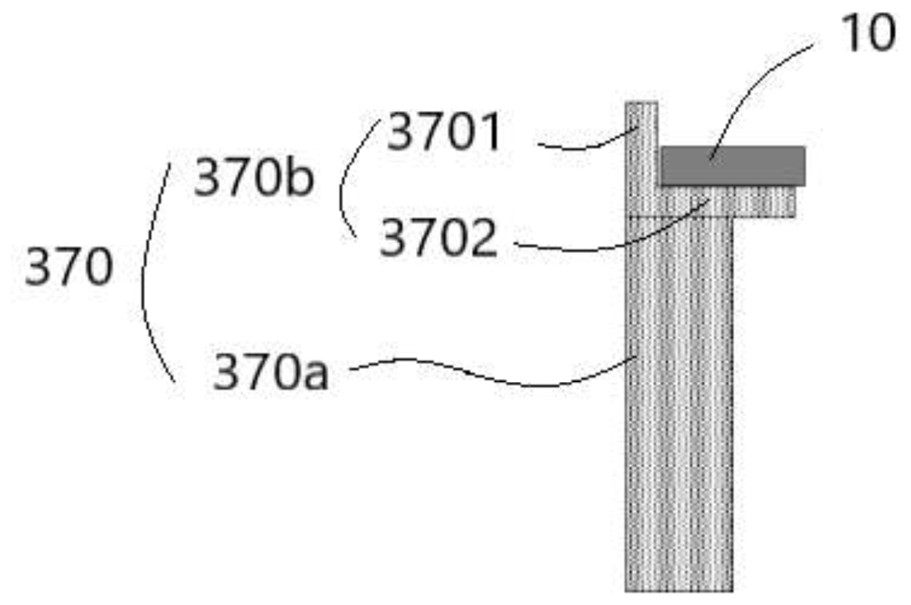 Intracavity wafer centering system and working method thereof