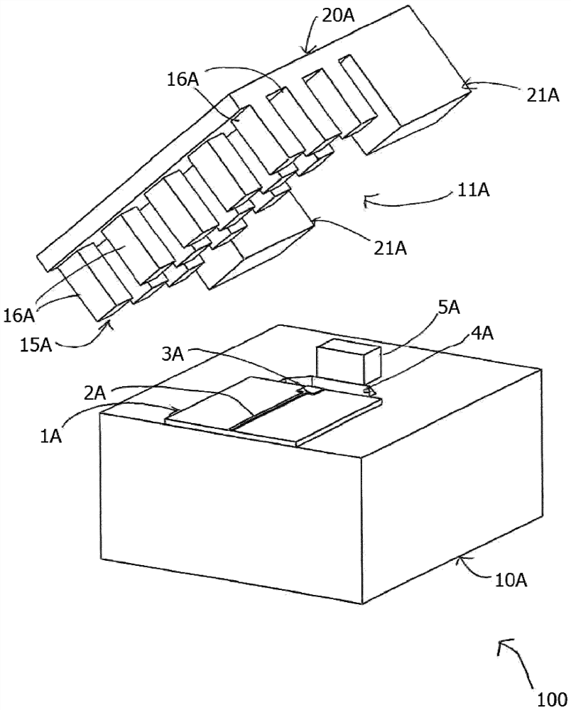 Package structure comprising at least one transition forming a contactless interface