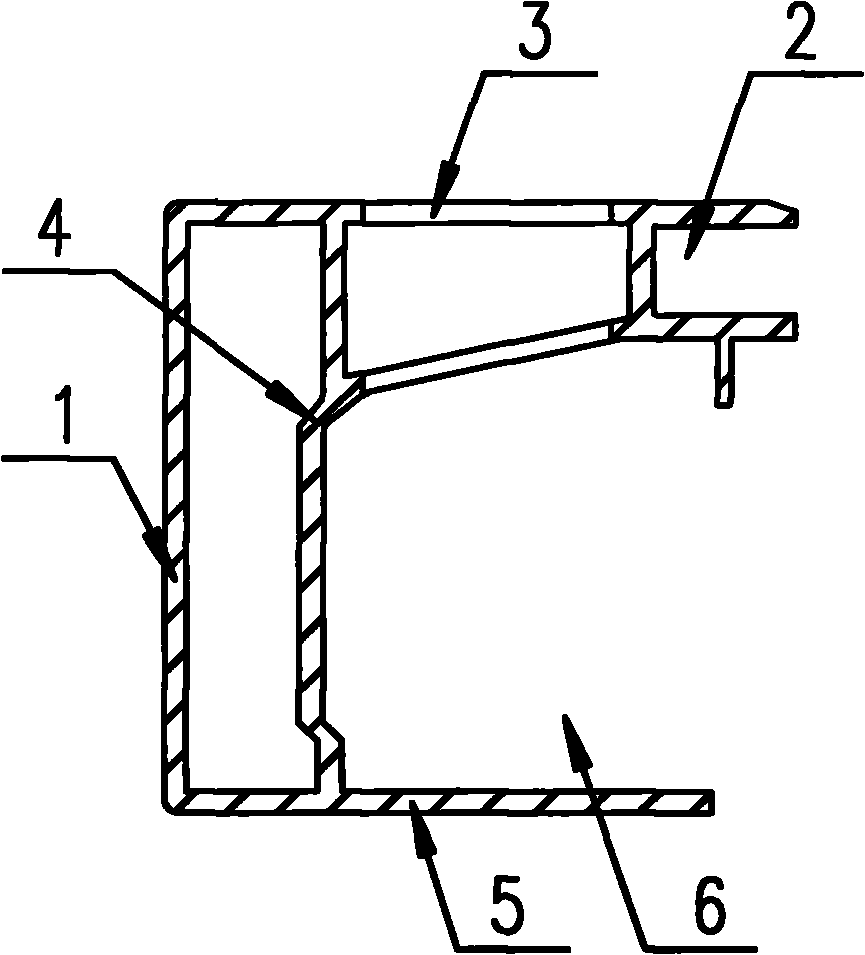 Solar photovoltaic module frame