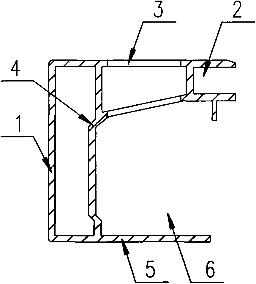 Solar photovoltaic module frame