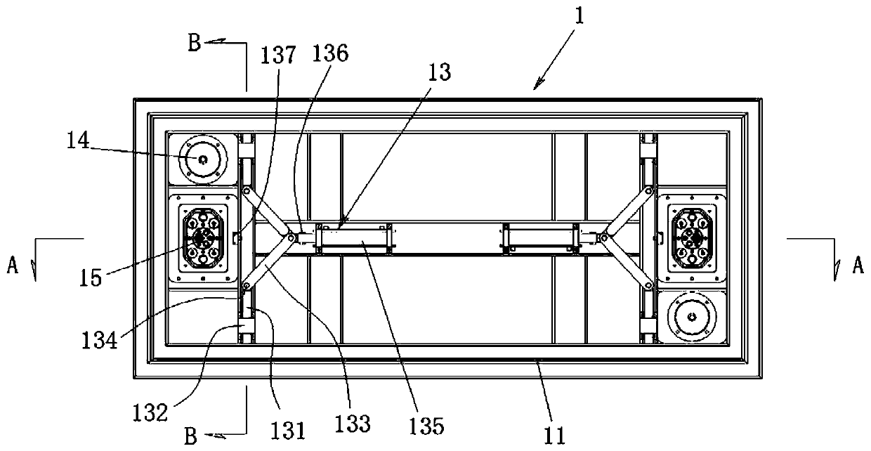 Heavy truck battery locking mechanism and method of heavy truck battery locking mechanism for unlocking battery
