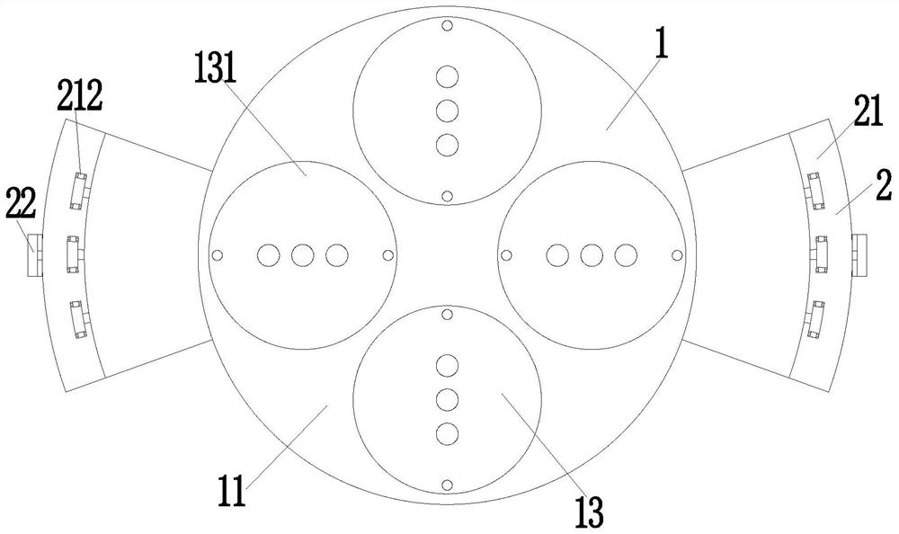 Forming die prepared through natural rubber block