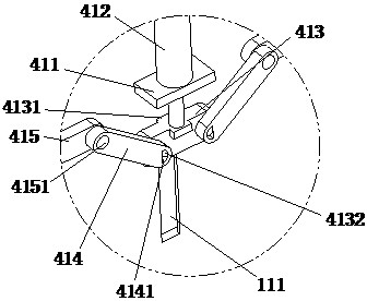 A raw material screening device for biomedicine manufacturing