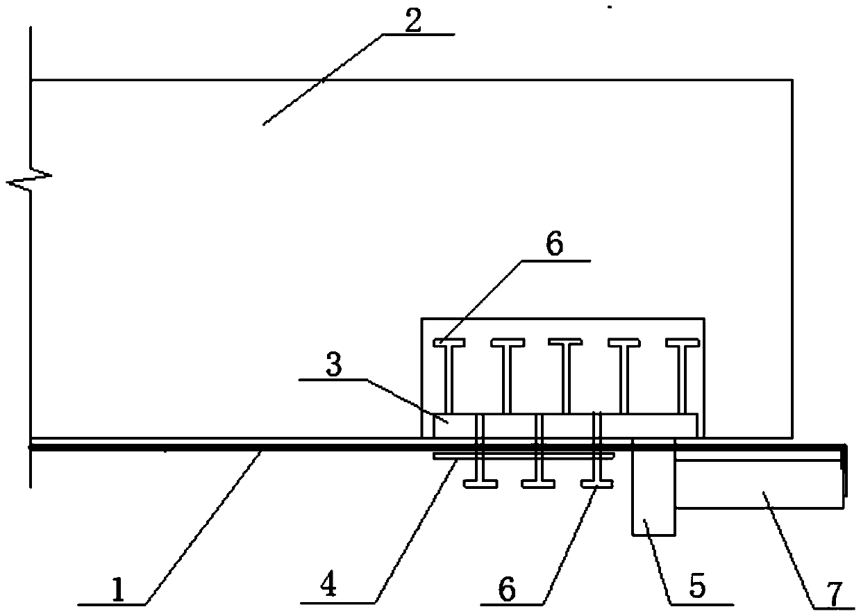 Fiber sheet tensioning device and its tensioning method
