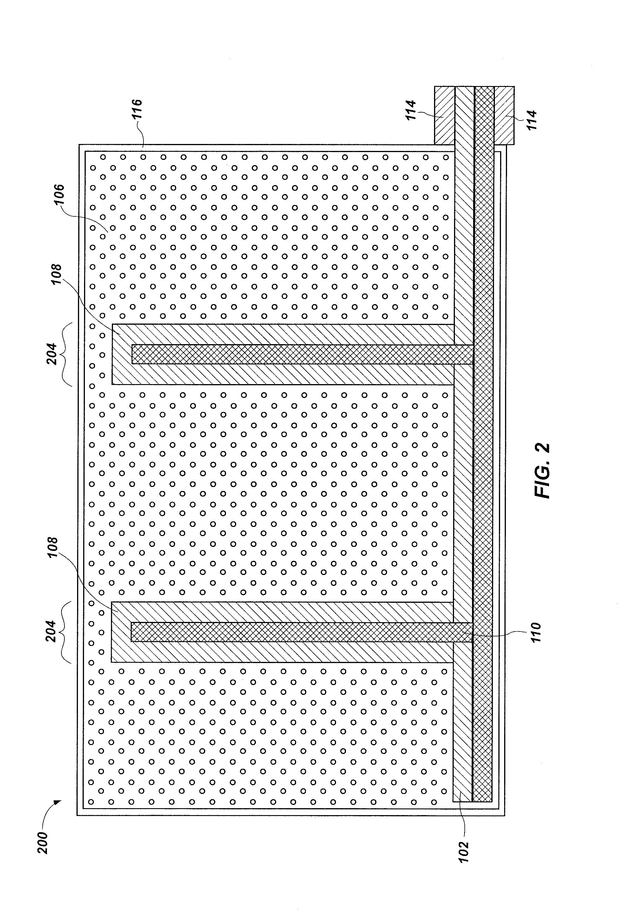 Primary voltaic sources including nanofiber schottky barrier arrays and methods of forming same