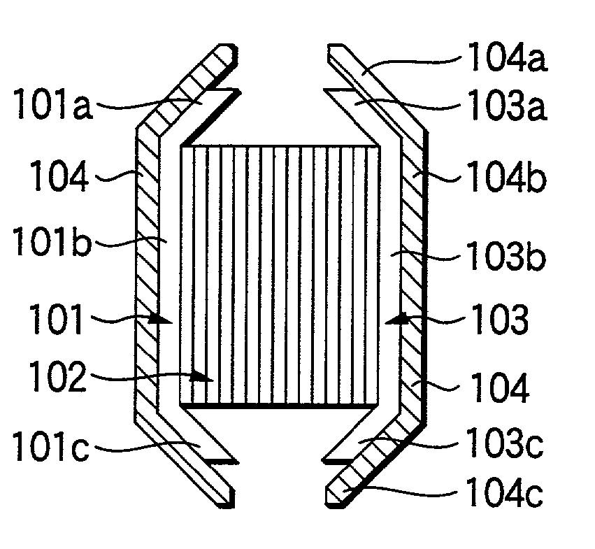 Catalyst carrier holding member, method of making the same and catalyst converter