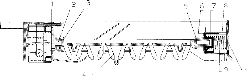 Ice making machine and refrigerator provided with same