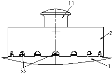 Pressure cooker with splashing preventing and oily water collecting functions