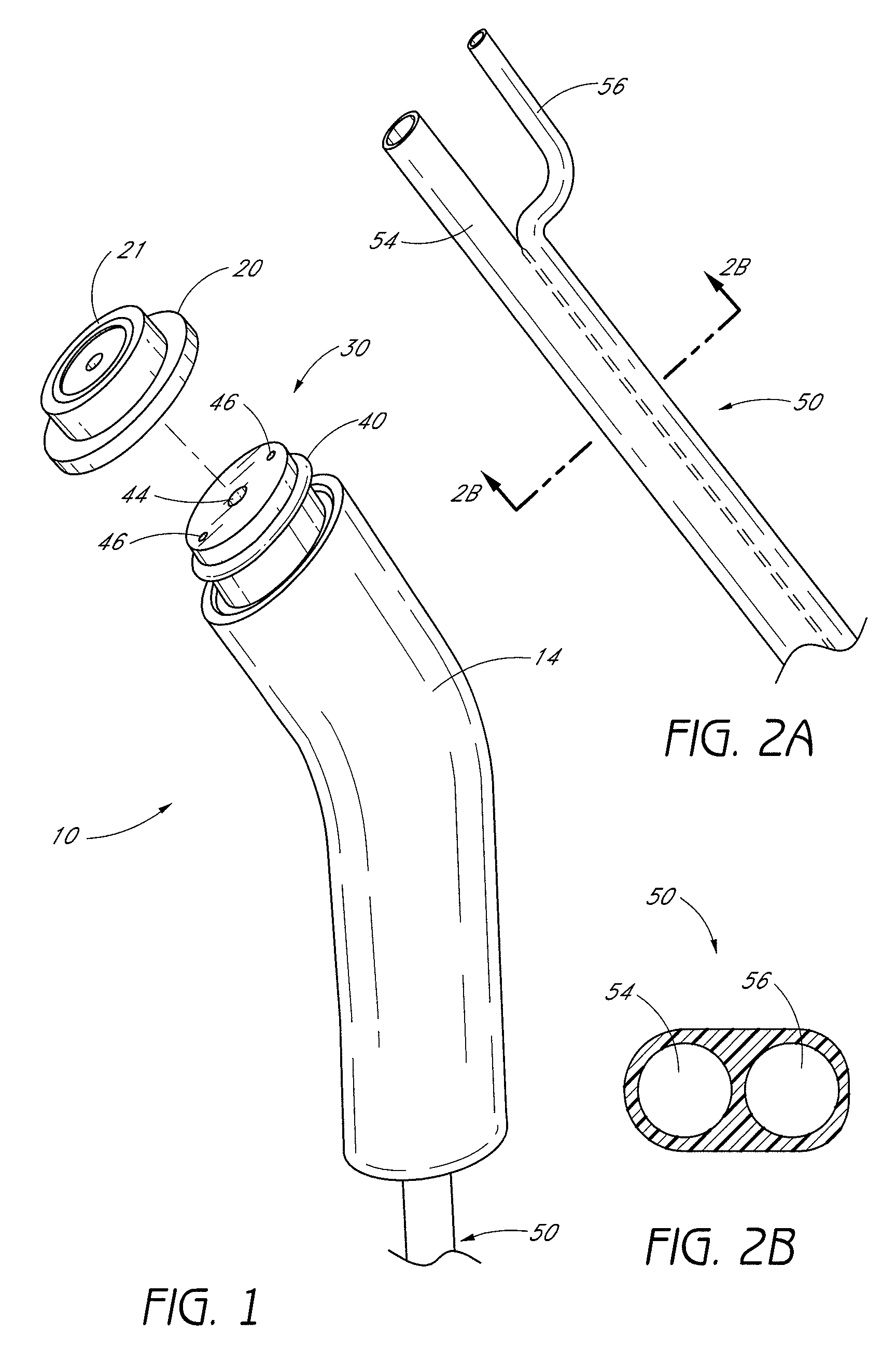 Apparatus and method for treating the skin