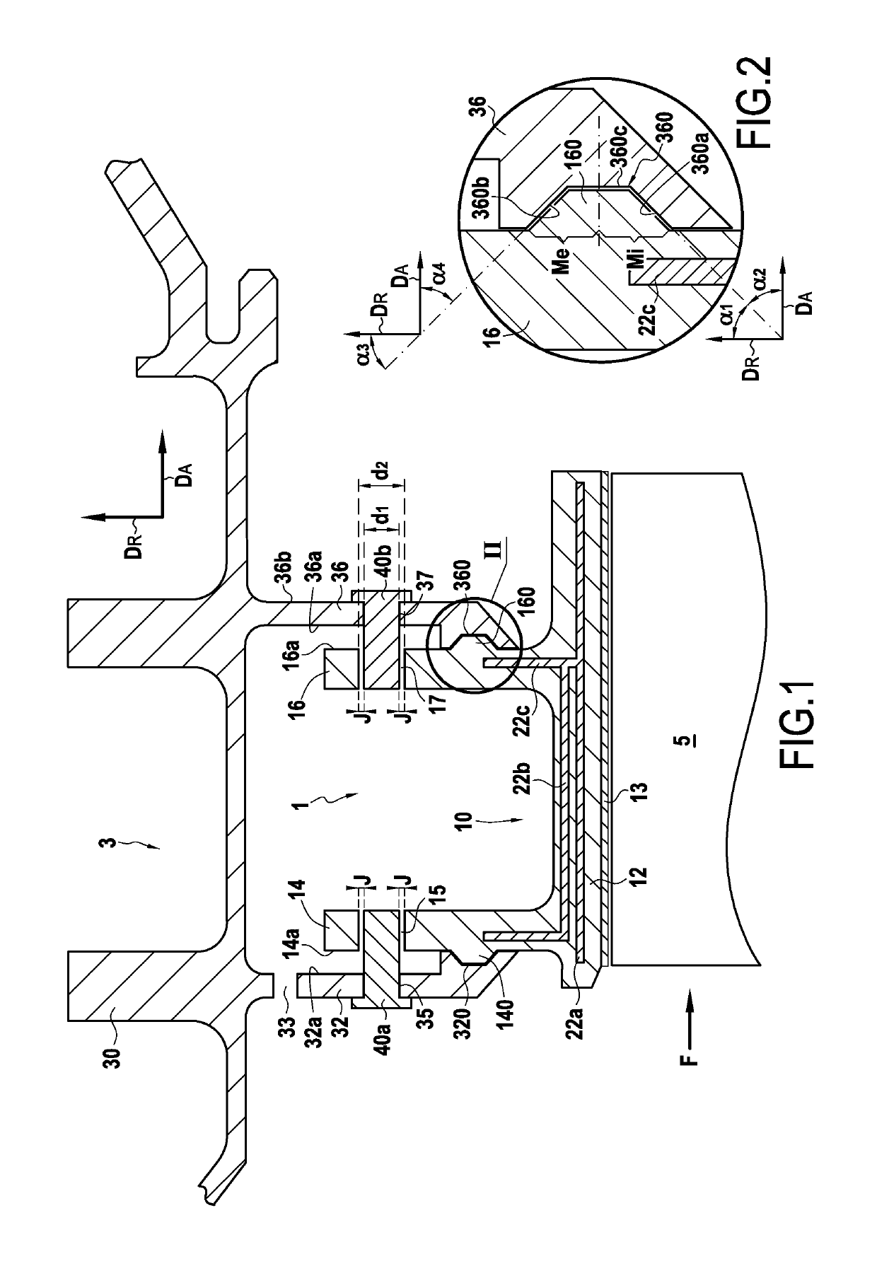 Turbine ring assembly with support when cold and when hot