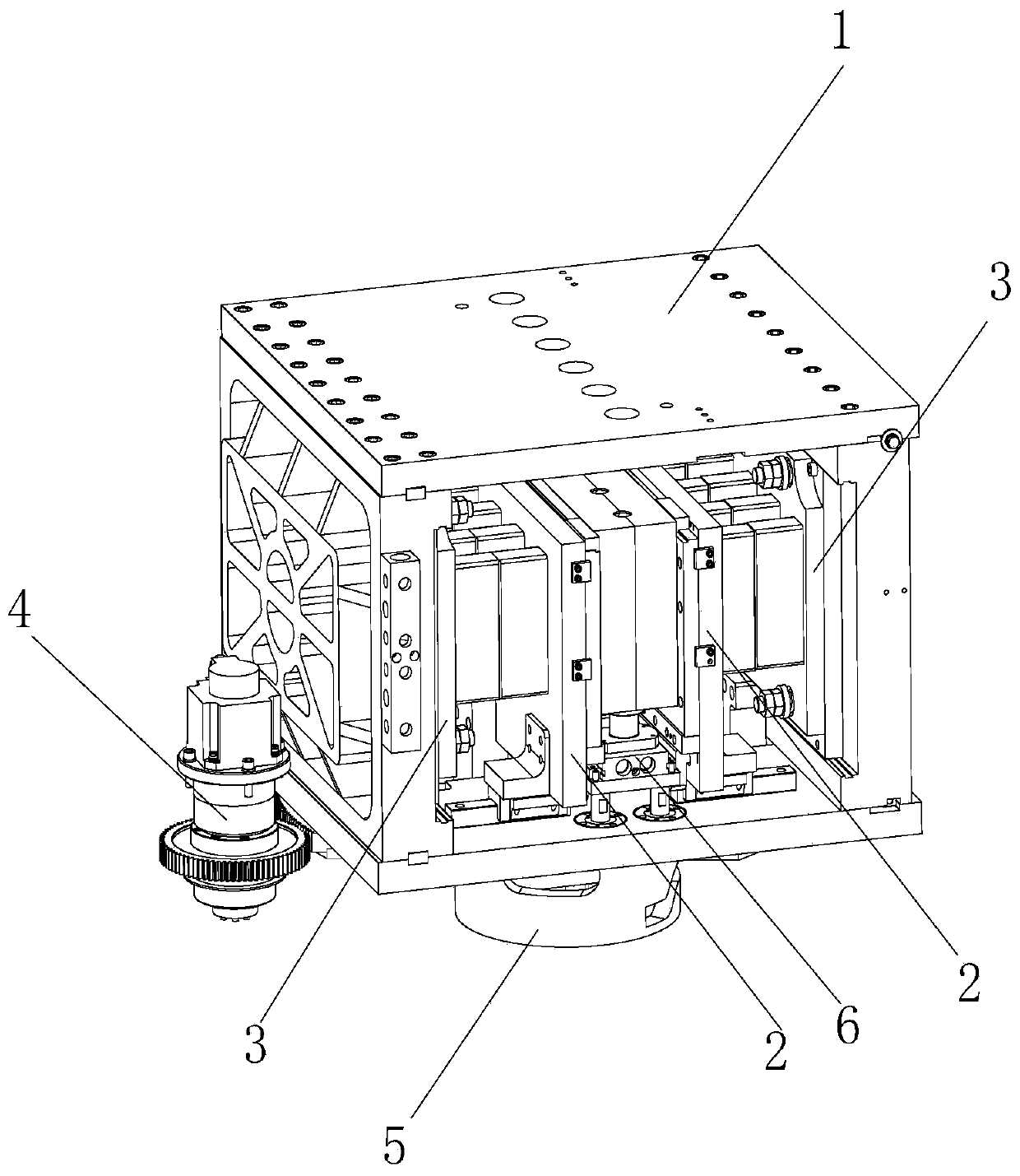 A mold opening and closing device for a bottle blowing machine