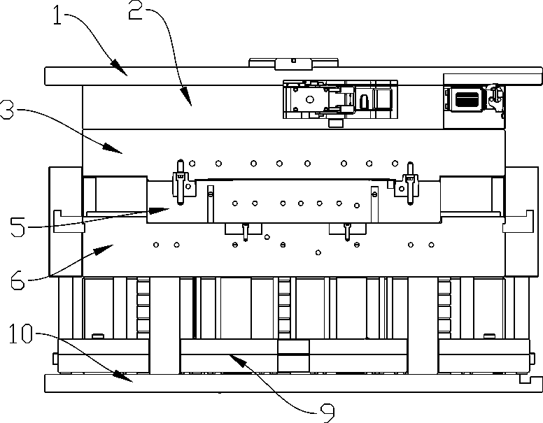 Trimming-free plastic die and correcting method for die