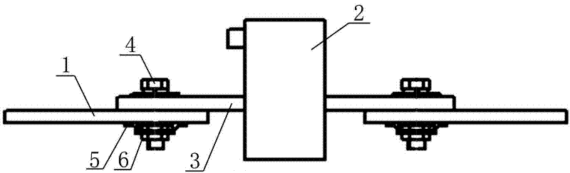 Current sensor mounting structure