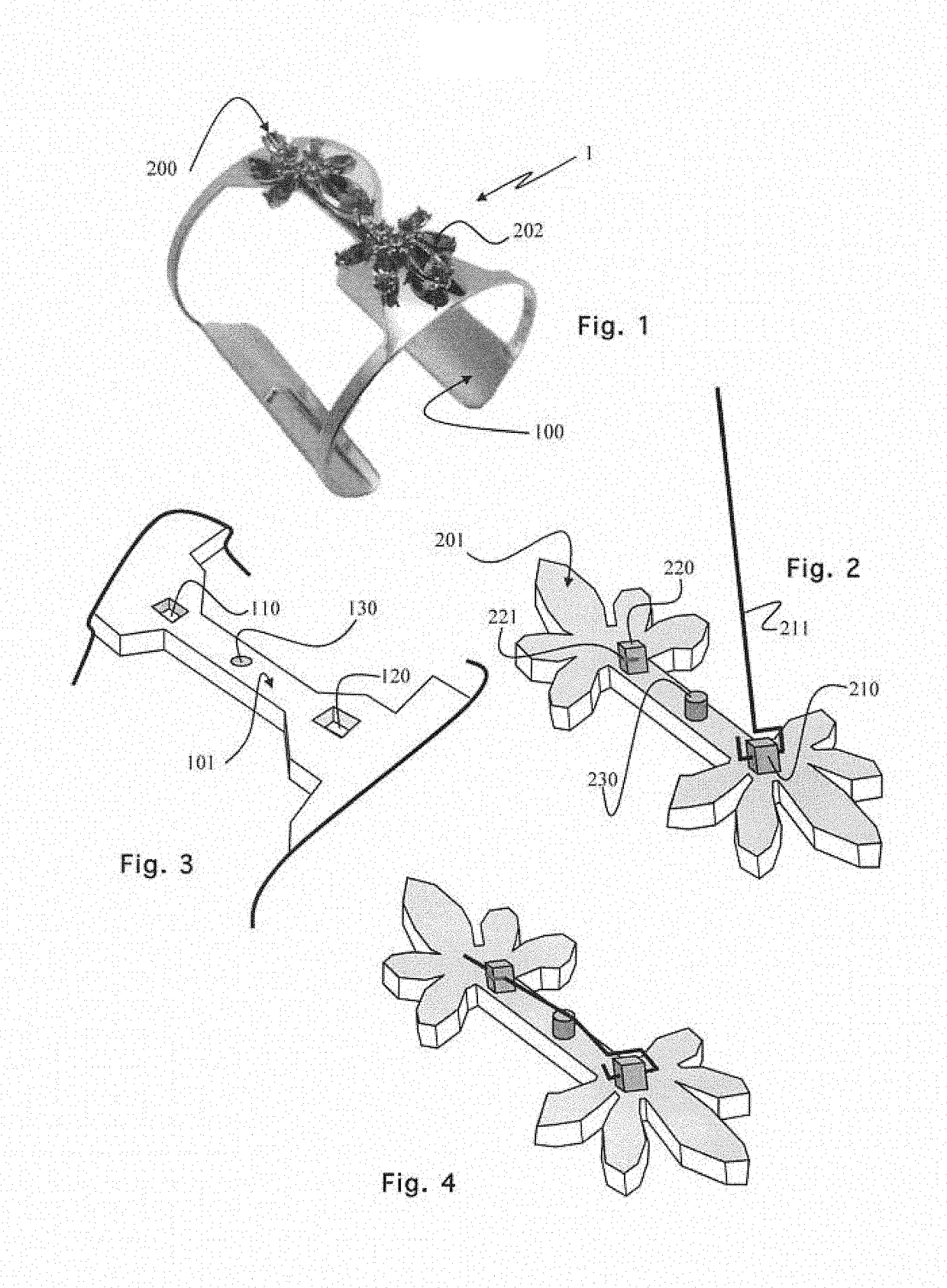 Decorative object, such as an item of jewellery, comprising a body and a decorative element fastened in a reversible manner to the body