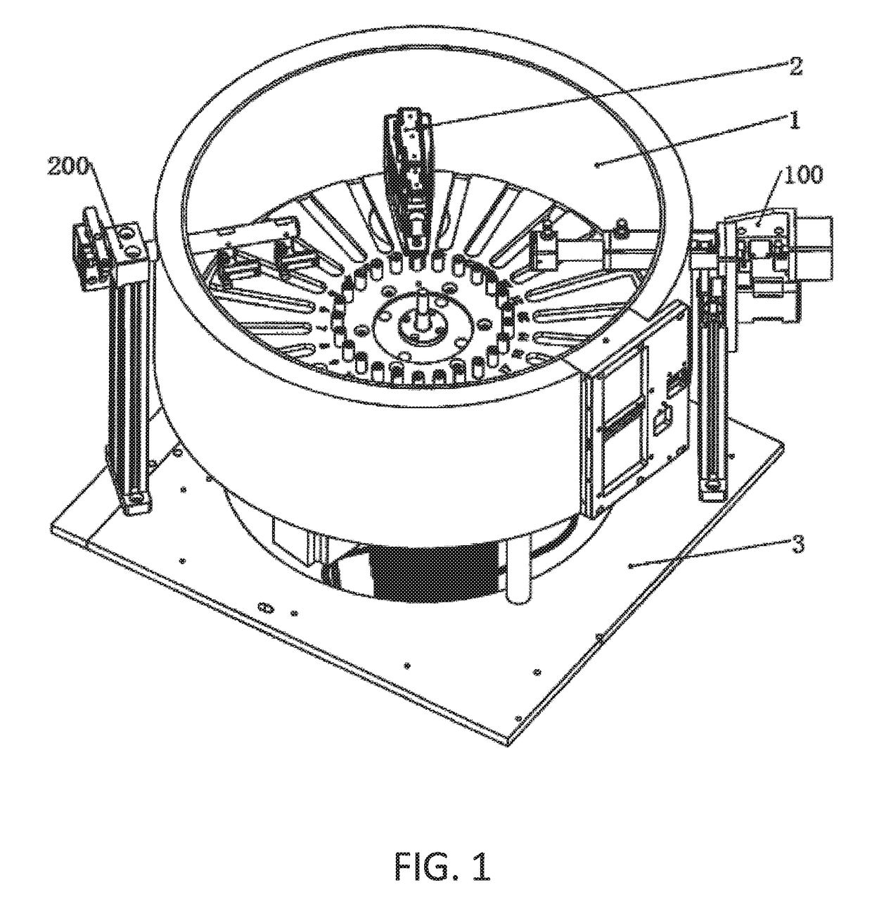 Automatic cap-decap mechanism for reagent bottles