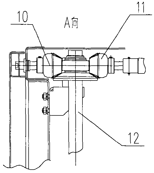 Grounding switch operating device of removable switch cabinet