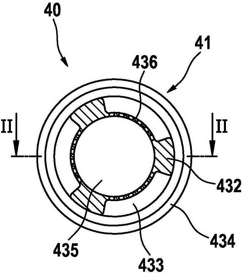 Valve for metering fluid, containing a filter device