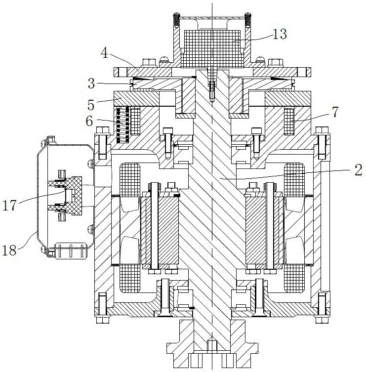 Vertical tractor and screw elevator using vertical tractor