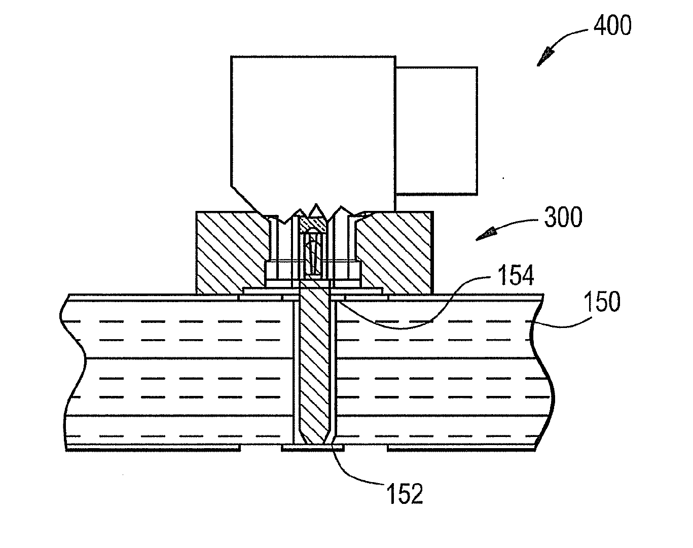 Low-profile mounted push-on connector