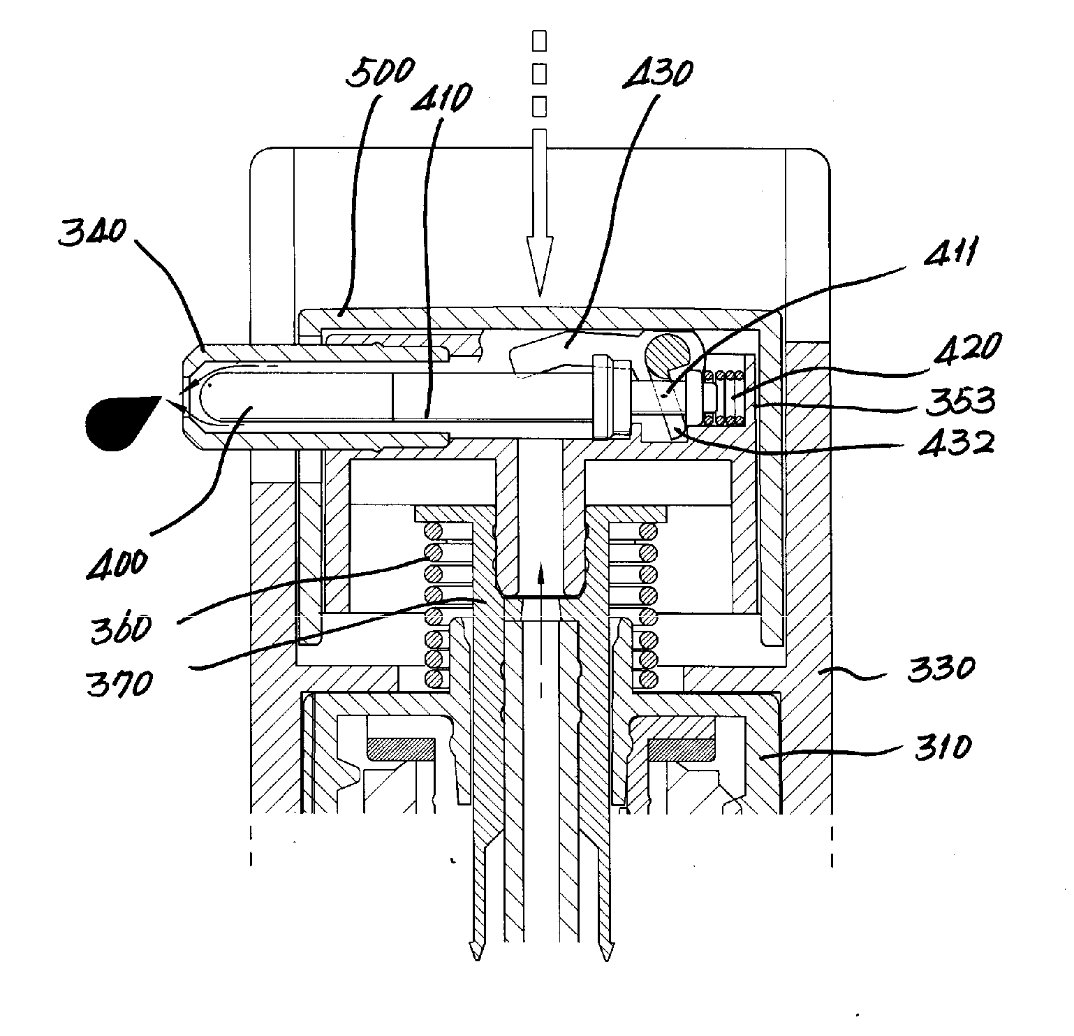 Device for opening and shutting nozzle of cosmetic case