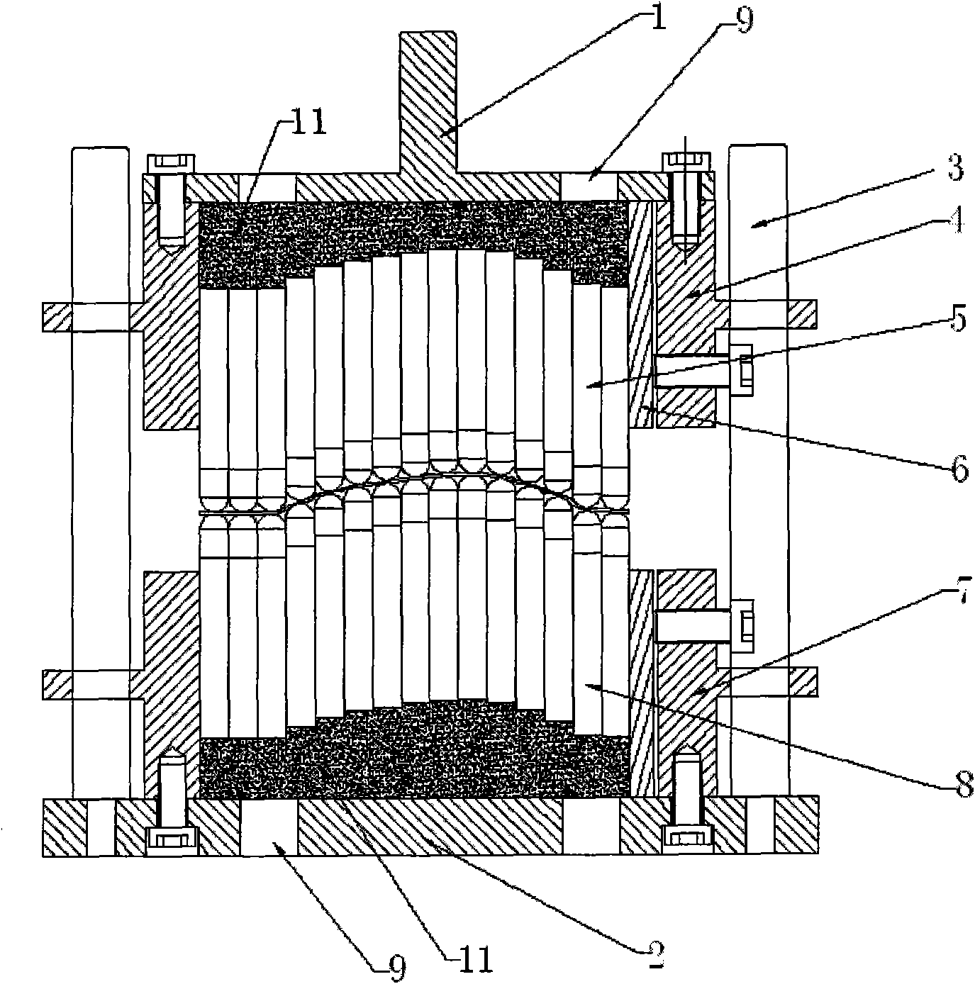 Three-dimensional curved surface die-pressing forming mold of thin-wall stamping part and press die method thereof
