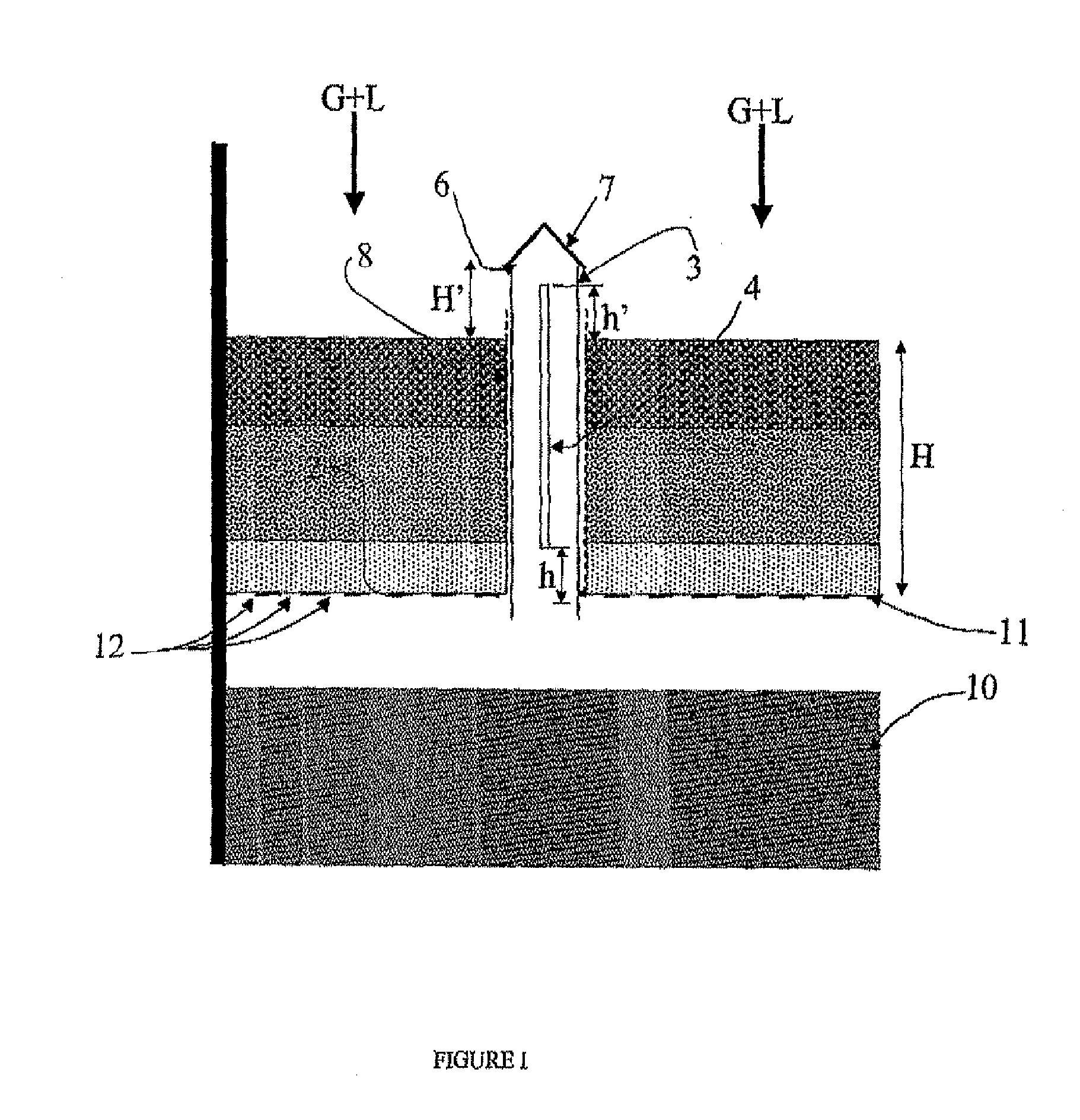 Filtration tray for fixed bed reactor with a co-current down-flow of gas and liquid