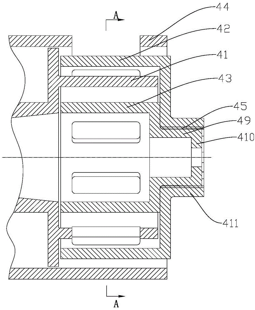 A shot blasting device with double splitting wheels and double directional sleeves