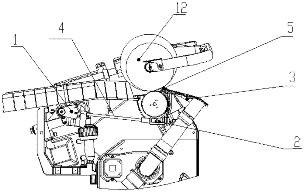 Structure-optimized bobbin suction auxiliary system