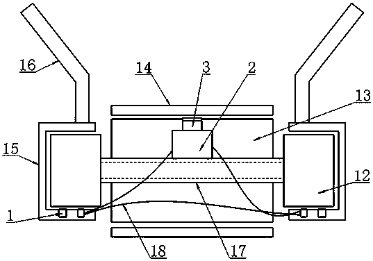 Circulating bucket lifting discharging device of roller press