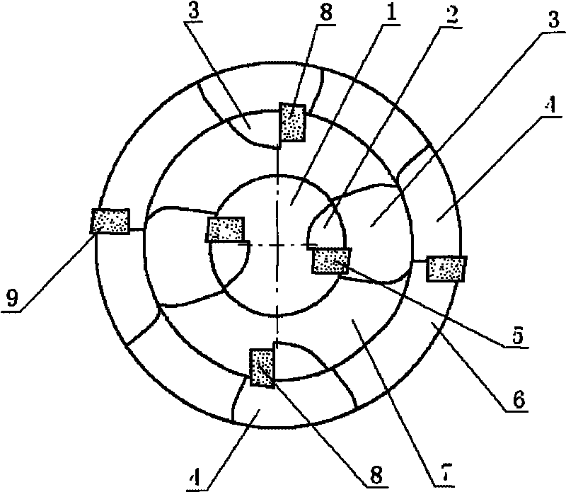 Cutter for processing step hole workpiece on lathe and using method thereof