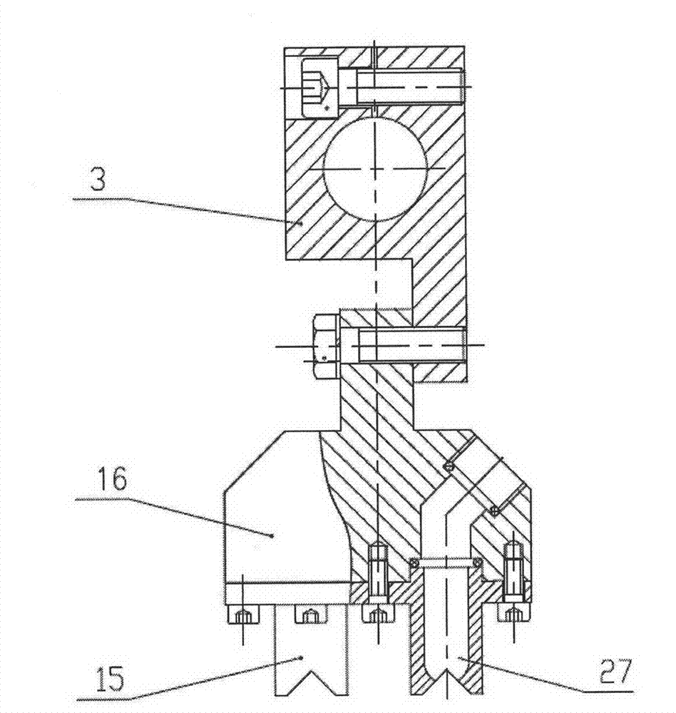 Vertically lifting type antifreeze solution spraying device and use method thereof