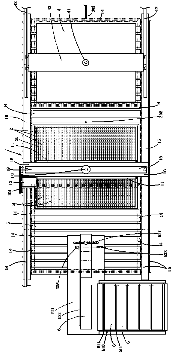 Mud base porcelain plate rolling forming device with facilitated base taking