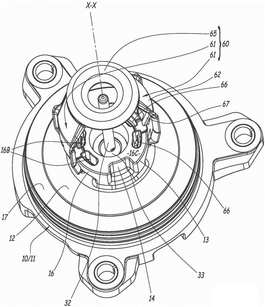 Thermostatic valve having a sleeve