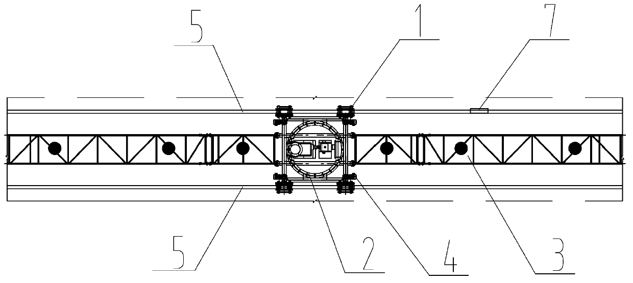 Total-length traveling rotary pile-passing beam bottom inspection vehicle system