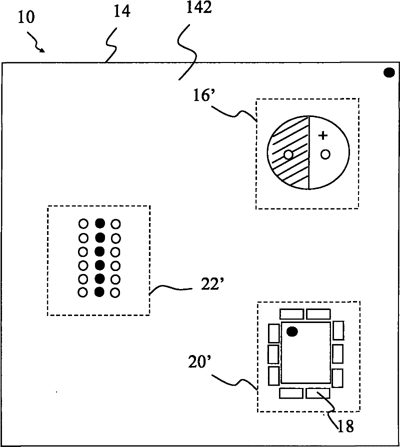 Circuit board with double-sided universal circuit layout and layout method thereof