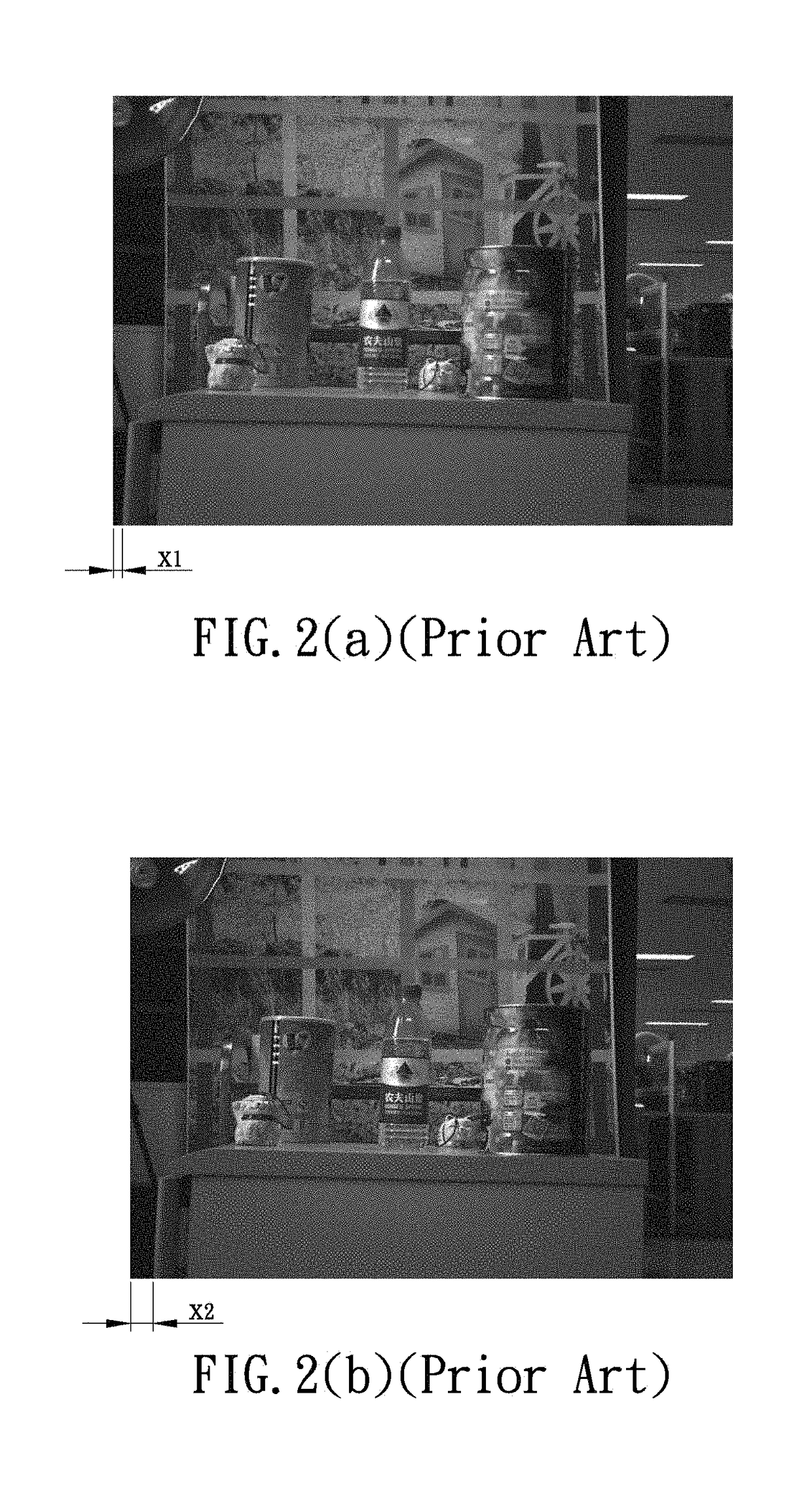Method of utilizing wide-angle image capturing element and long-focus image capturing element for achieving clear and precise optical zooming mechanism
